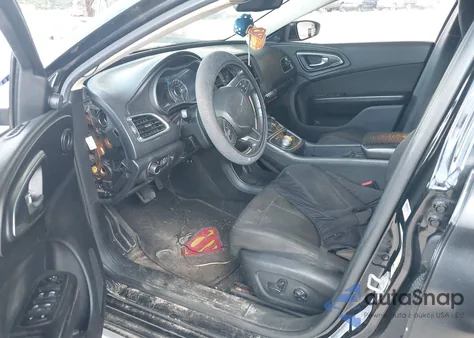 2015 Chrysler 200 Limited из США, поврежденный, VIN 1C3CCCAB3FN758565